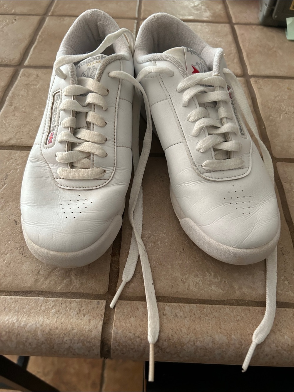 Reebok White Leather Sneakers with Red Star Detail